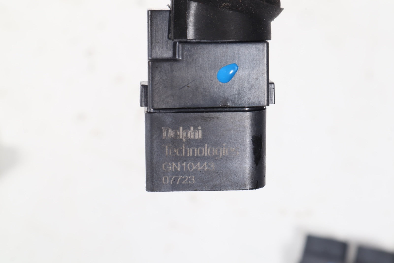 2003-2006 PORSCHE CAYENNE ENGINE IGNITION COIL PACK OEM GN10443