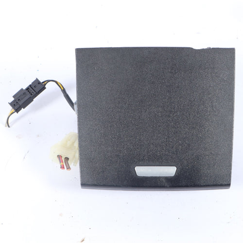 2004 -2010 BMW X3 E83 REAR CENTRE CONSOLE CIGARETTE LIGHER AUX PORT 3428288 OEM