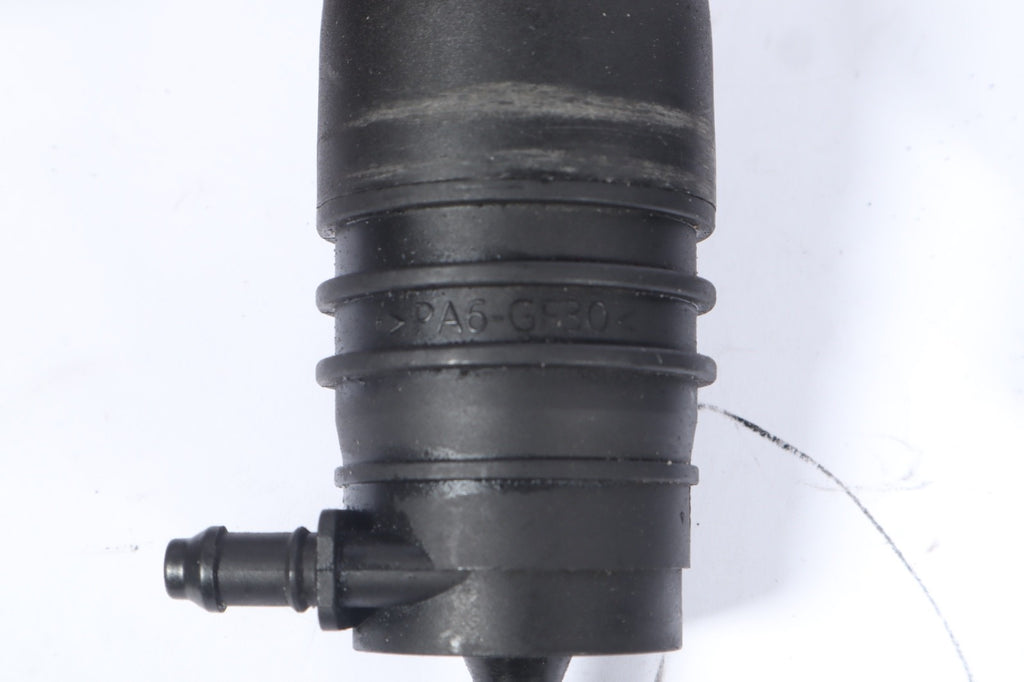 2006-2010 BMW X3 3.0Si E83LCI  WINDSHIELD WASHER PUMP MOTOR  OEM