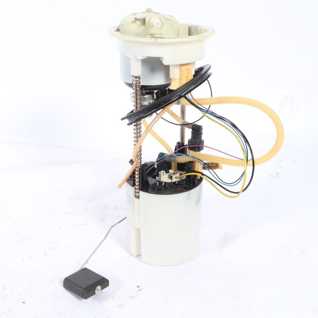 2007-2010 BMW X3 FUEL PUMP ASSEMBLY OEM