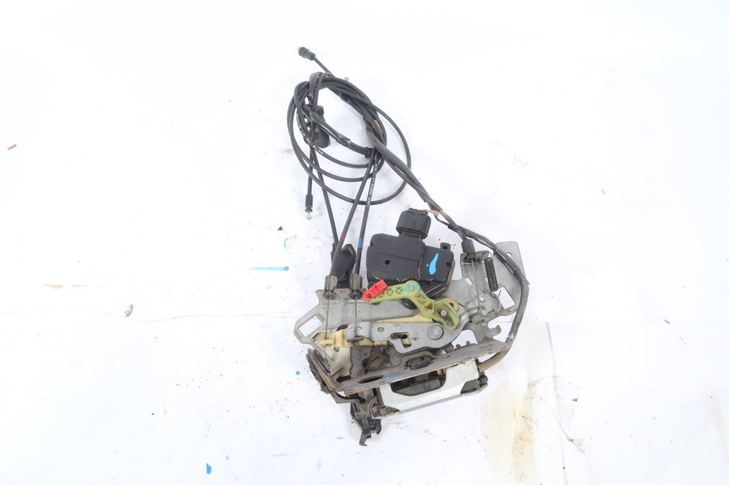2001-2007 CHRYSLER TOWN COUNTRY LEFT DRIVER SLIDING DOOR LATCH OEM