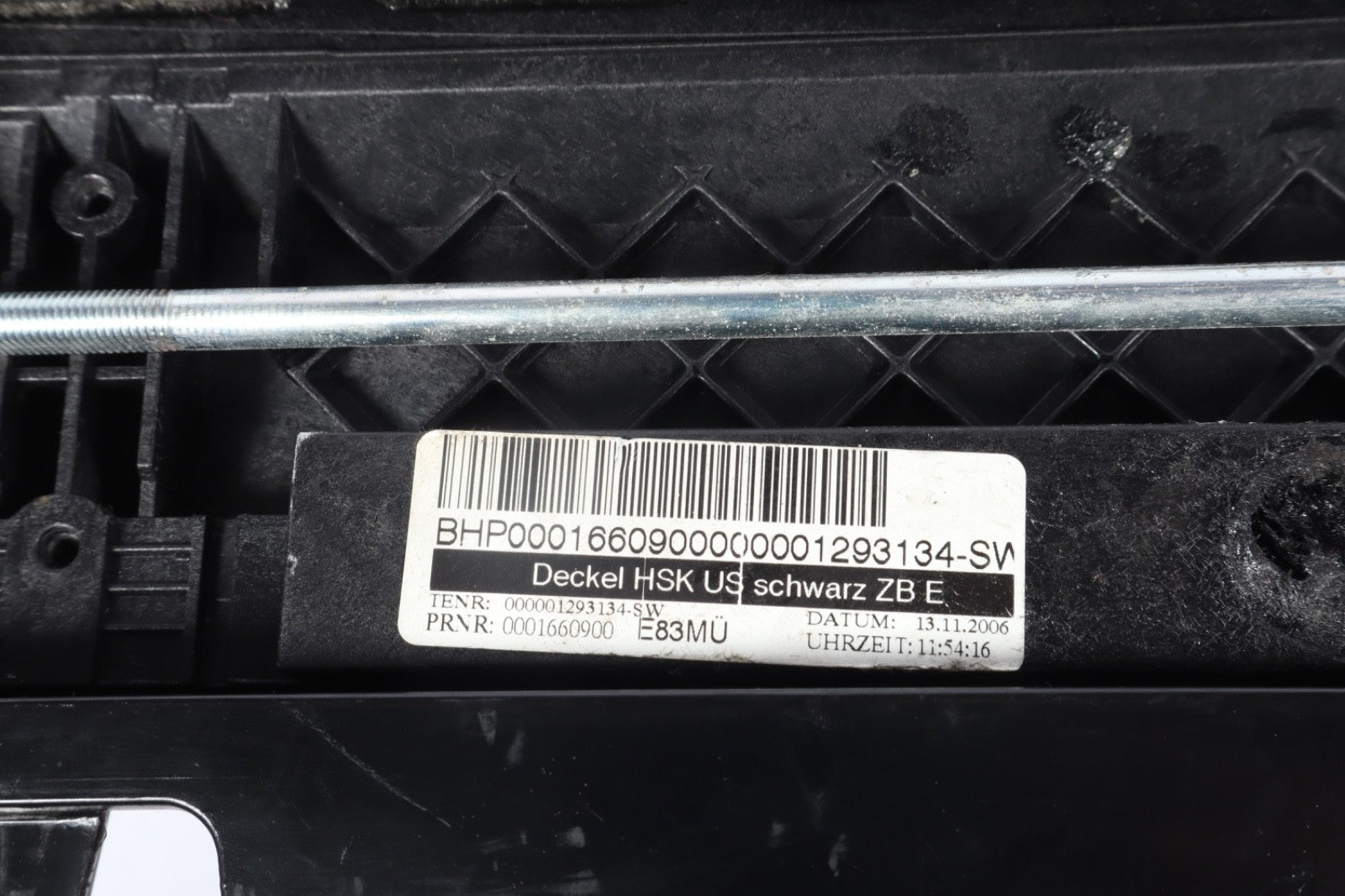 2007-2010 BMW X3 GLOVE BOX OEM