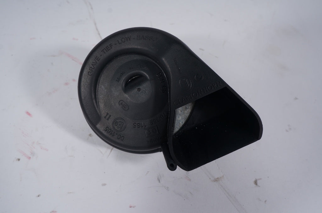 2012-2017 Audi A6 A7 S6 S7 Front Right Low Pitch Tone Horn Signal 4H0951221 OEM