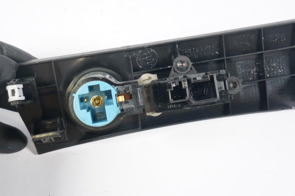 2018 - 2022 ALFA ROMEO STELVIO DASH DASHBOARD USB PORT MODULE OEM 00505493820