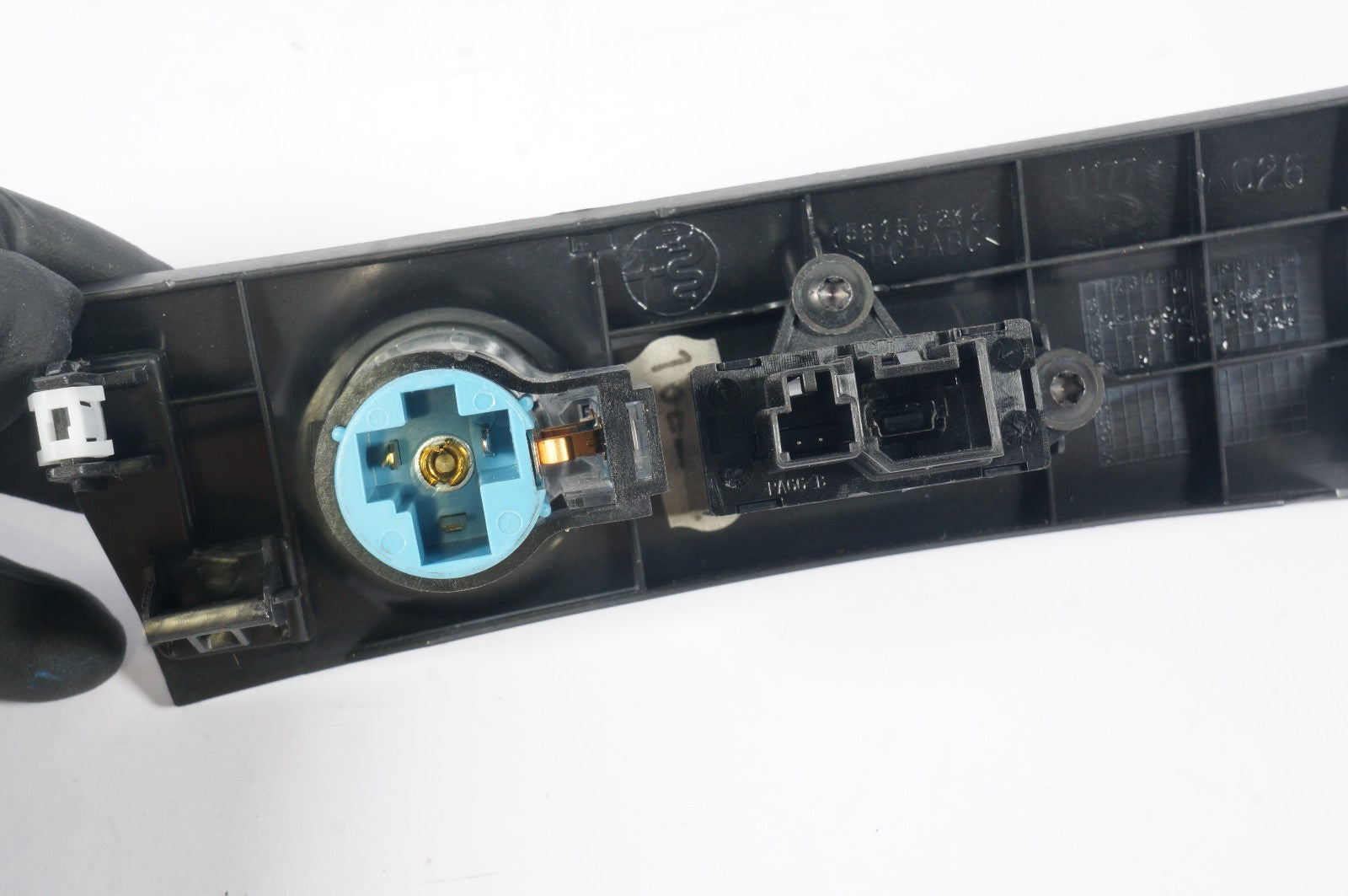 2018 - 2022 ALFA ROMEO STELVIO DASH DASHBOARD USB PORT MODULE OEM 00505493820
