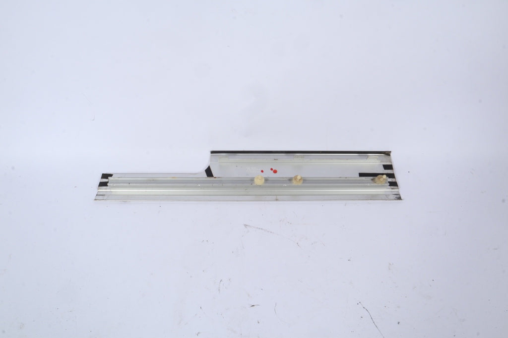 2006-2009 Land Rover Range Rover Front Right Side Door Sill Scuff Panel OEM