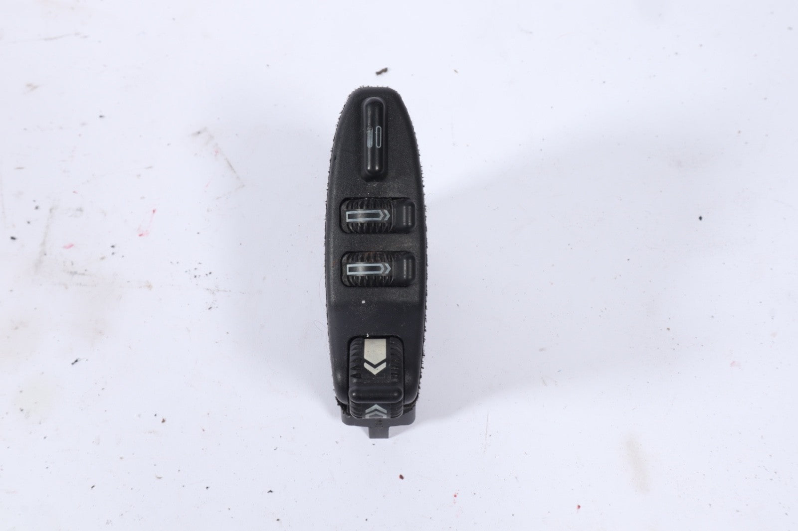 1998-2002 MERCEDES BENZ E320 LEFT  SEAT SWITCH OEM 2108000178