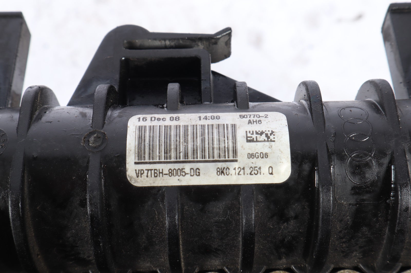 2009 AUDI Q5 RADIATOR OEM
