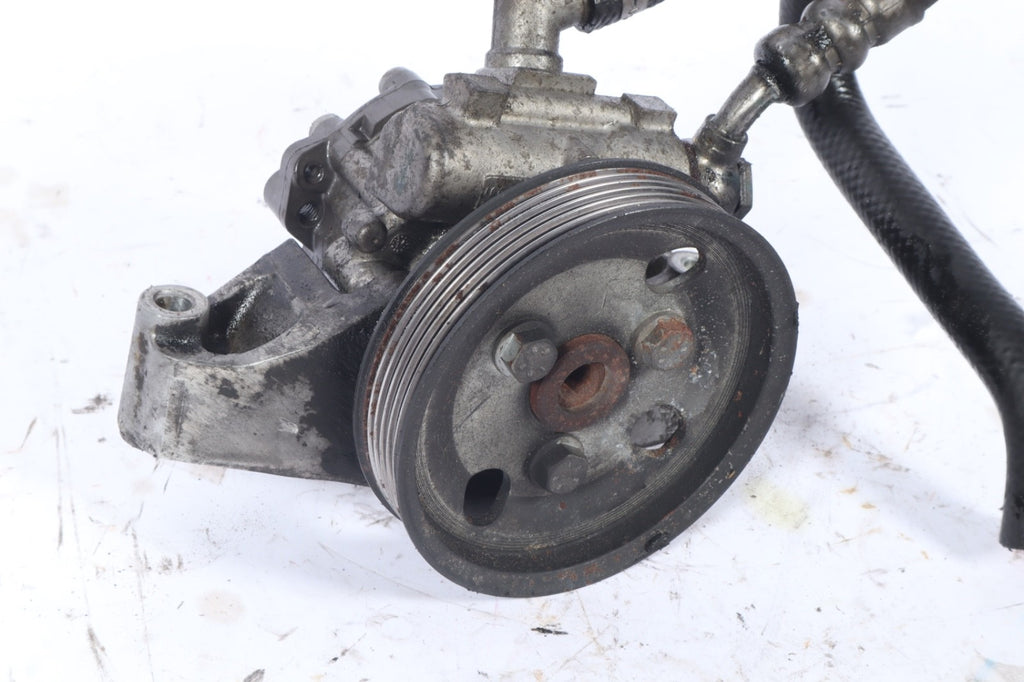 2014-2019 Ram Promaster 1500 2500 3.6L Power Steering Pump with Bracket 53187704
