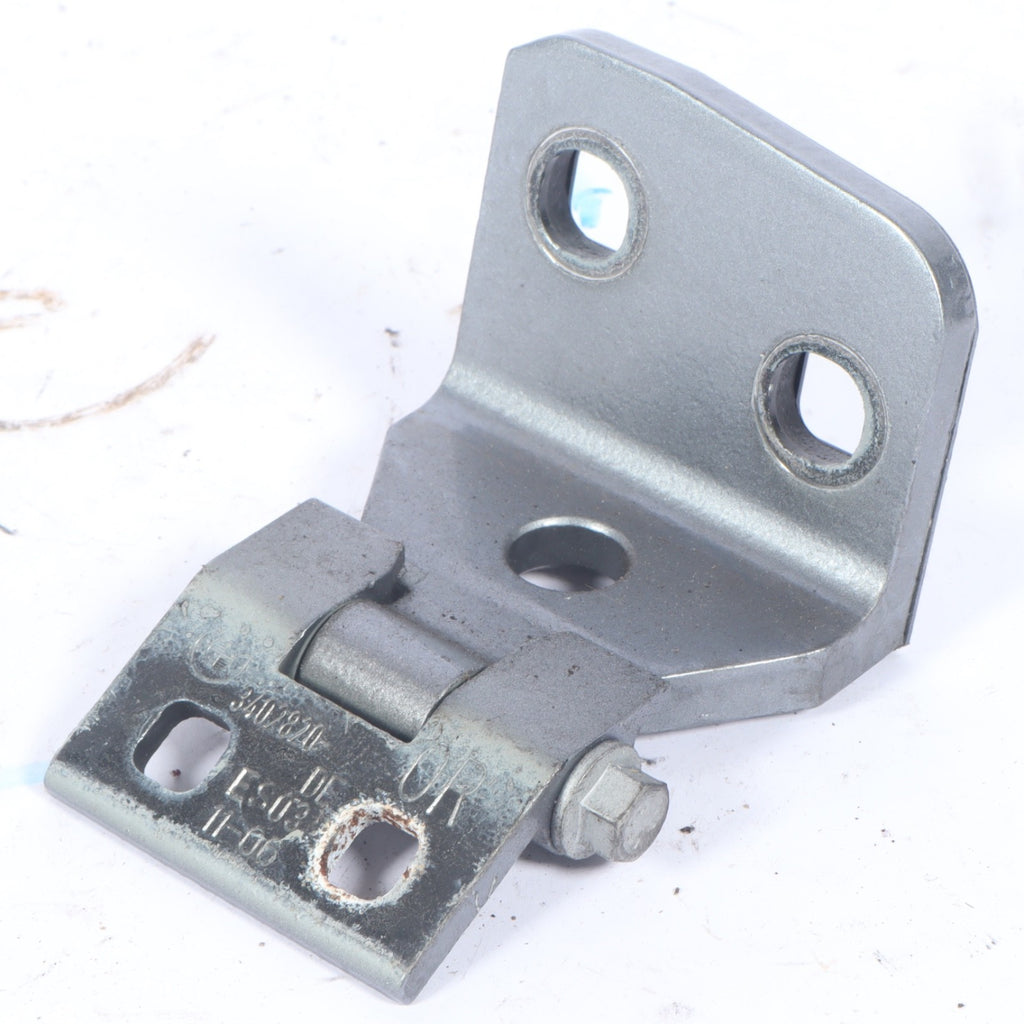 2004-2010 BMW X3 REAR PASSENGER RIGHT DOOR HINGE OEM 3402820