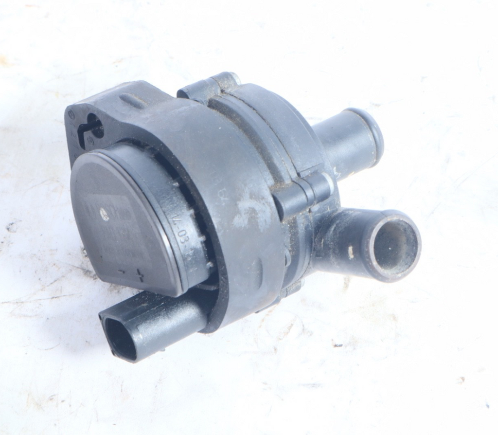 2010-2017 Mercedes W212 E350 E550 Engine Coolant Auxiliary Water Pump OEM