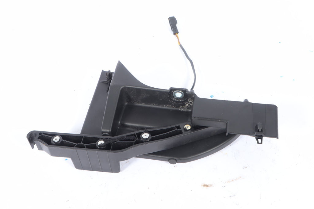 2016-2019 BUICK CASCADA BRACKET SENSOR OEM