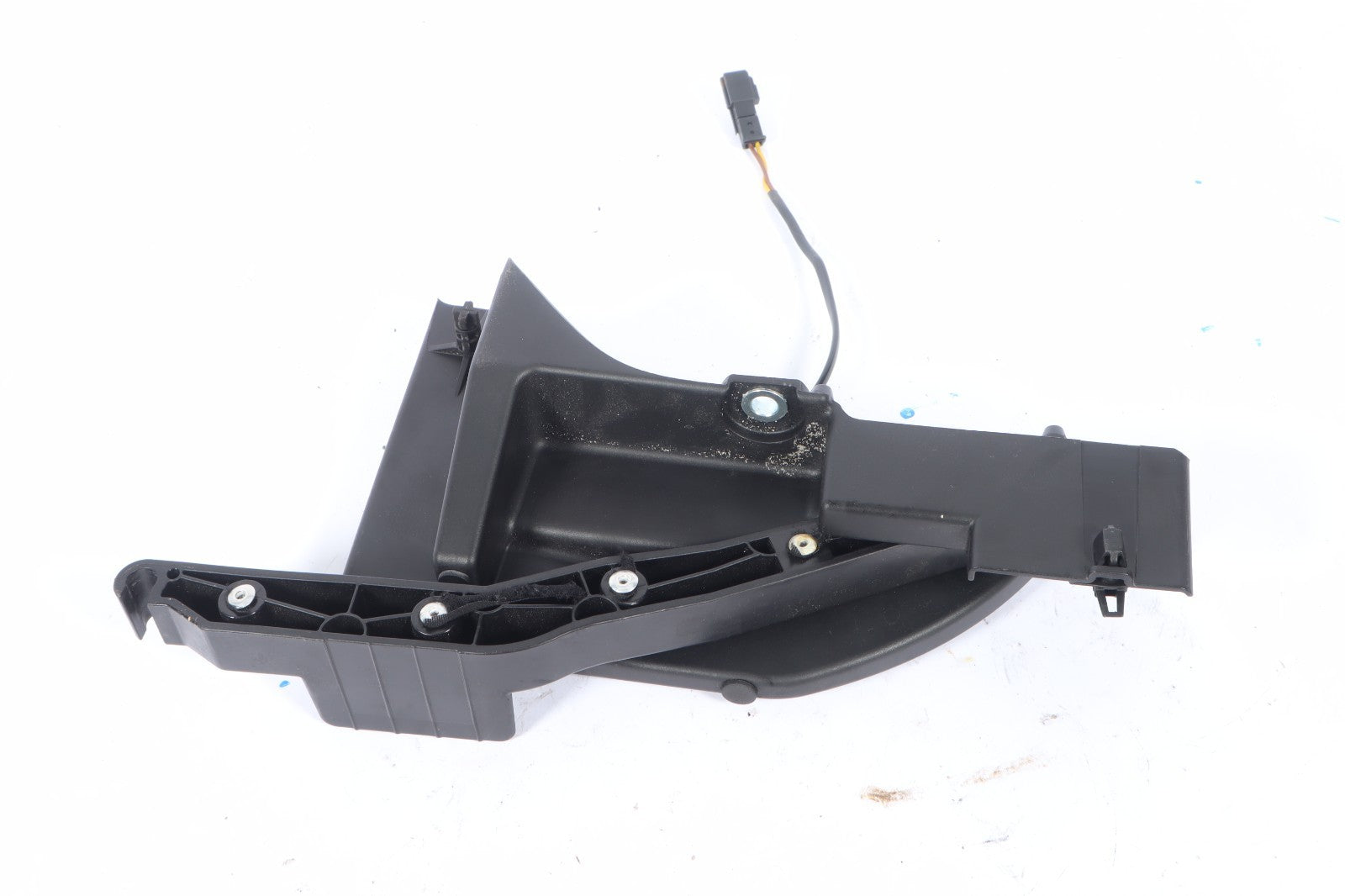 2016-2019 BUICK CASCADA BRACKET SENSOR OEM