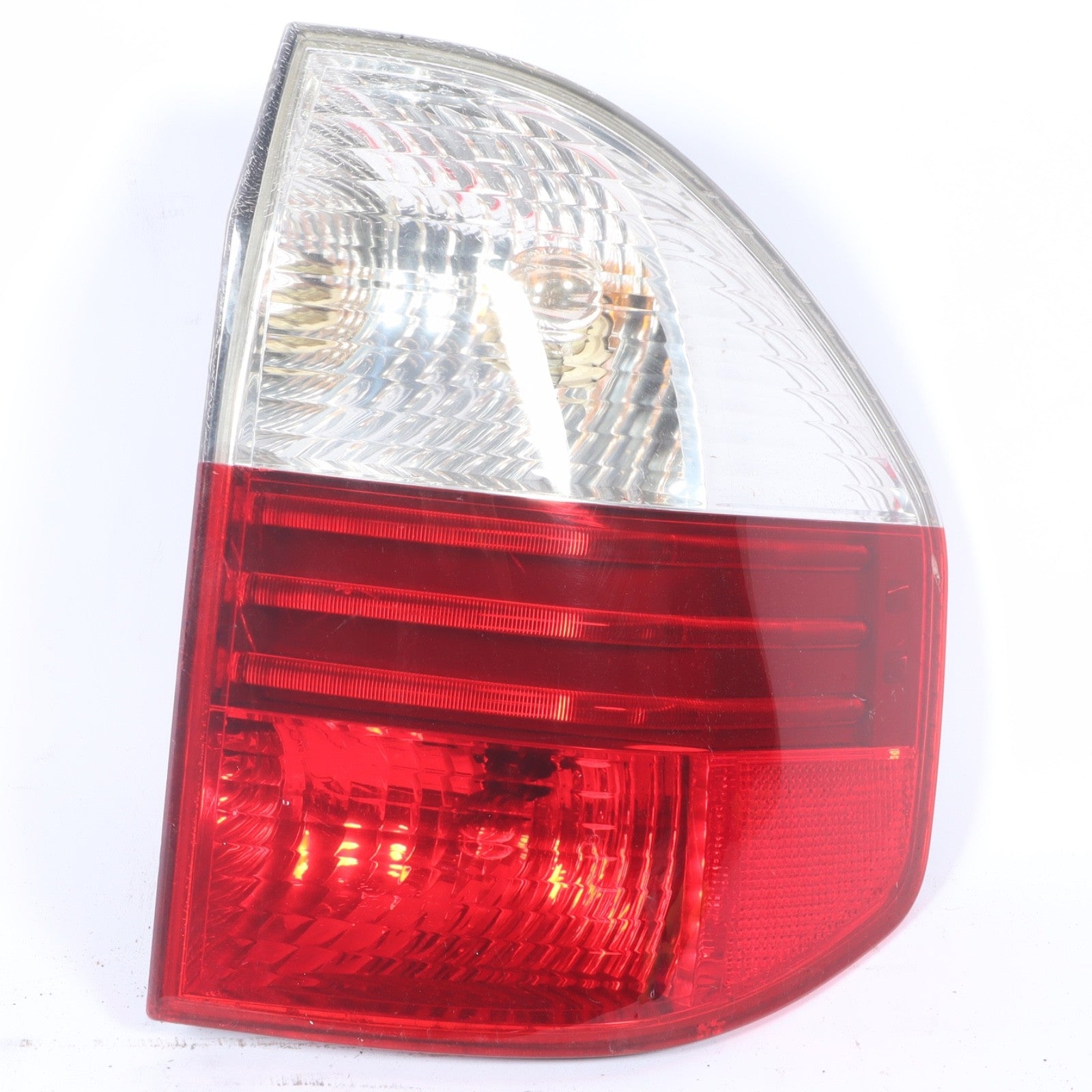 2007-2010 BMW E83 X3 RIGHT PASSENGER SIDE REAR OUTER HALOGEN LIGHT OEM 7162212