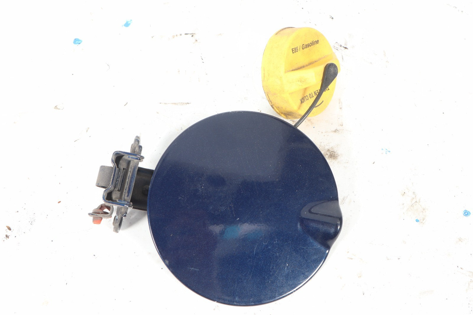 2011-2020 DODGE GRAND CARAVAN FUEL GAS FILLER DOOR  05116393AA OEM