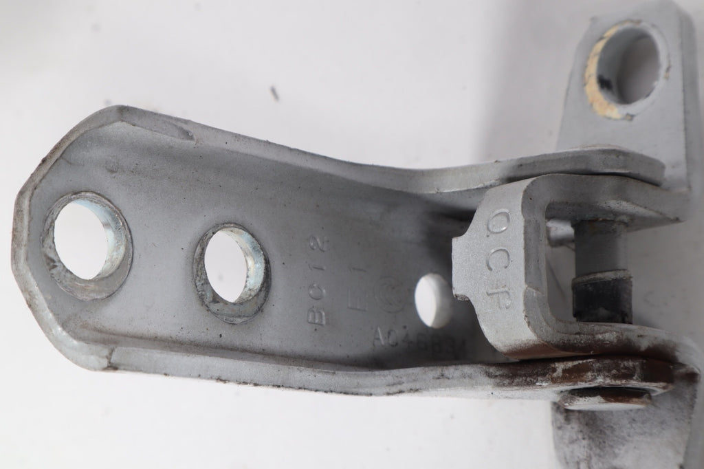 2007-2020 MITSUBISHI OUTLANDER FRONT LEFT SIDE DOOR HINGE SET OF 2 OEM
