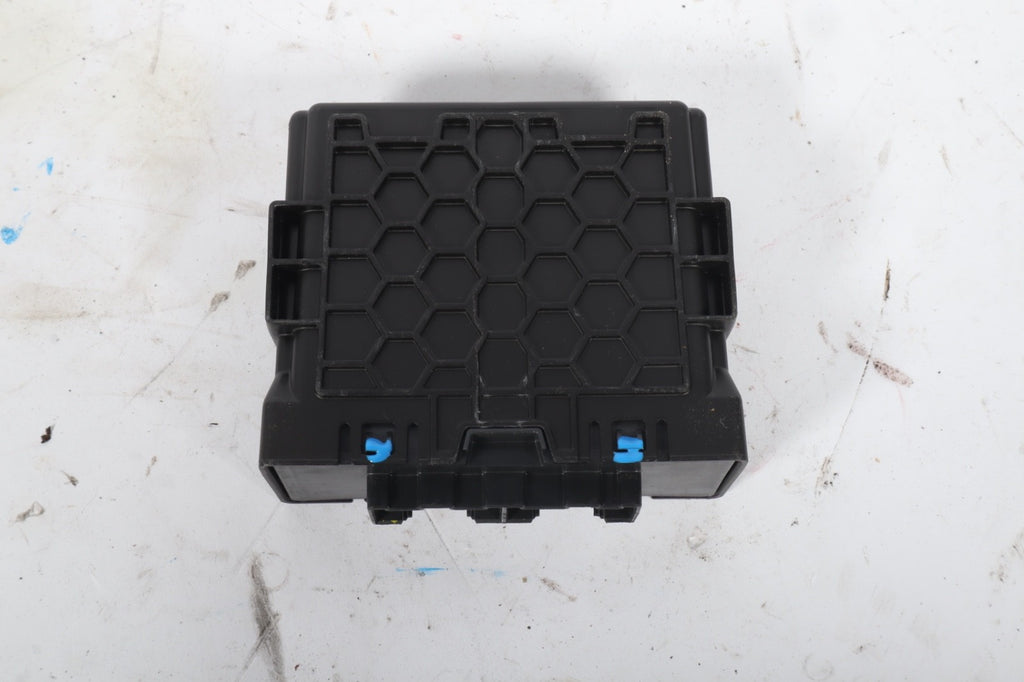 2016-2020 CHEVROLET SONIC DRIVER PARK ASSIST CONTROL MODULE 13522656 OEM