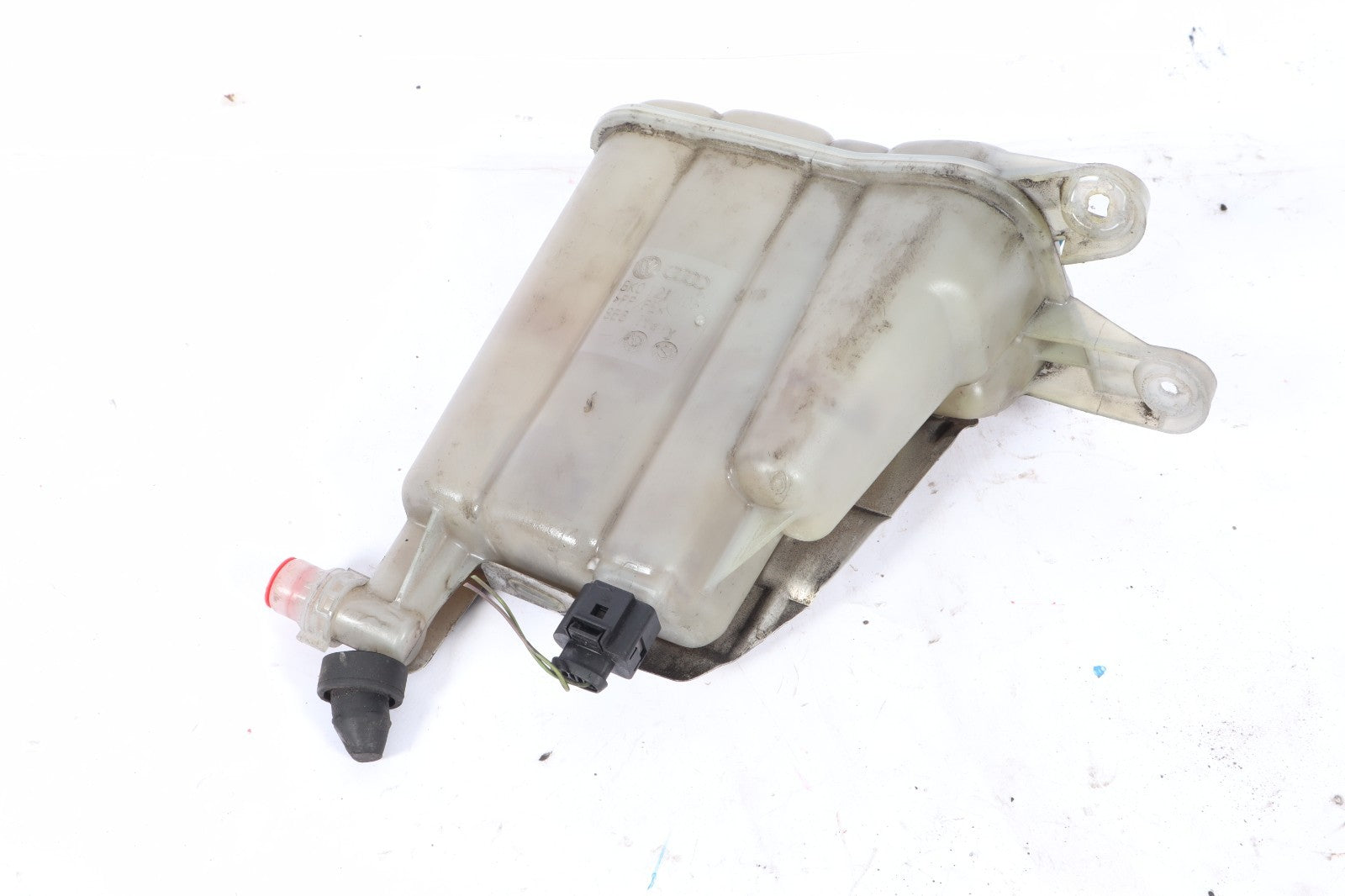 2005-2012 AUDI A4 A5 S5 Q5 COOLANT OVERFLOW RESERVOIR TANK W/CAP 8K0121405F OEM