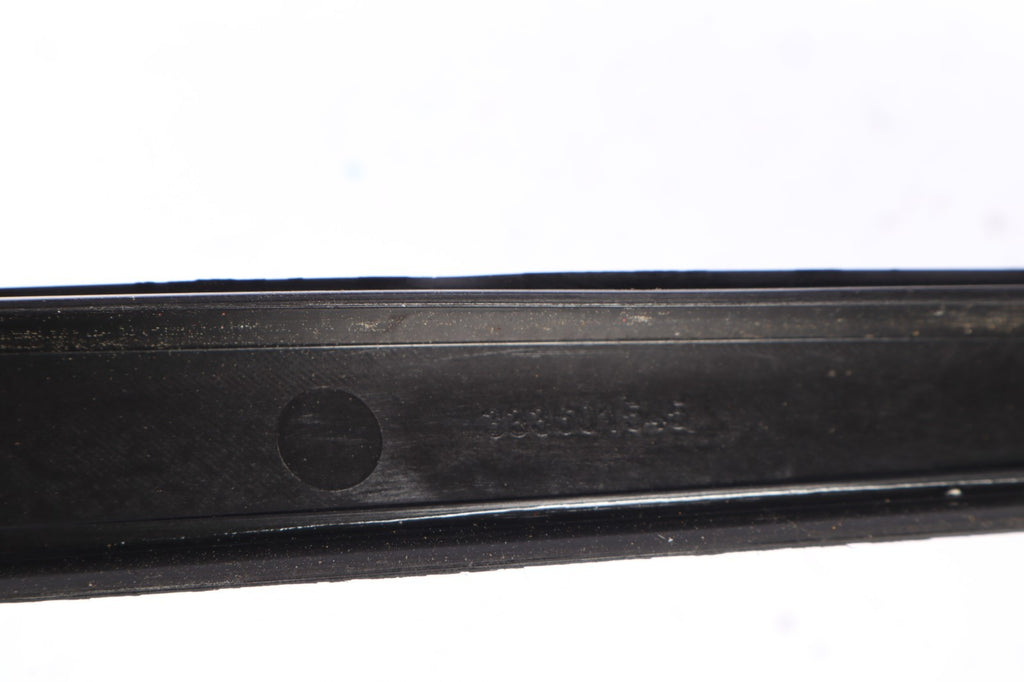 2016 – 2019 Buick Cascada Front Left  Right Outer Window Belt Molding Trim OEM