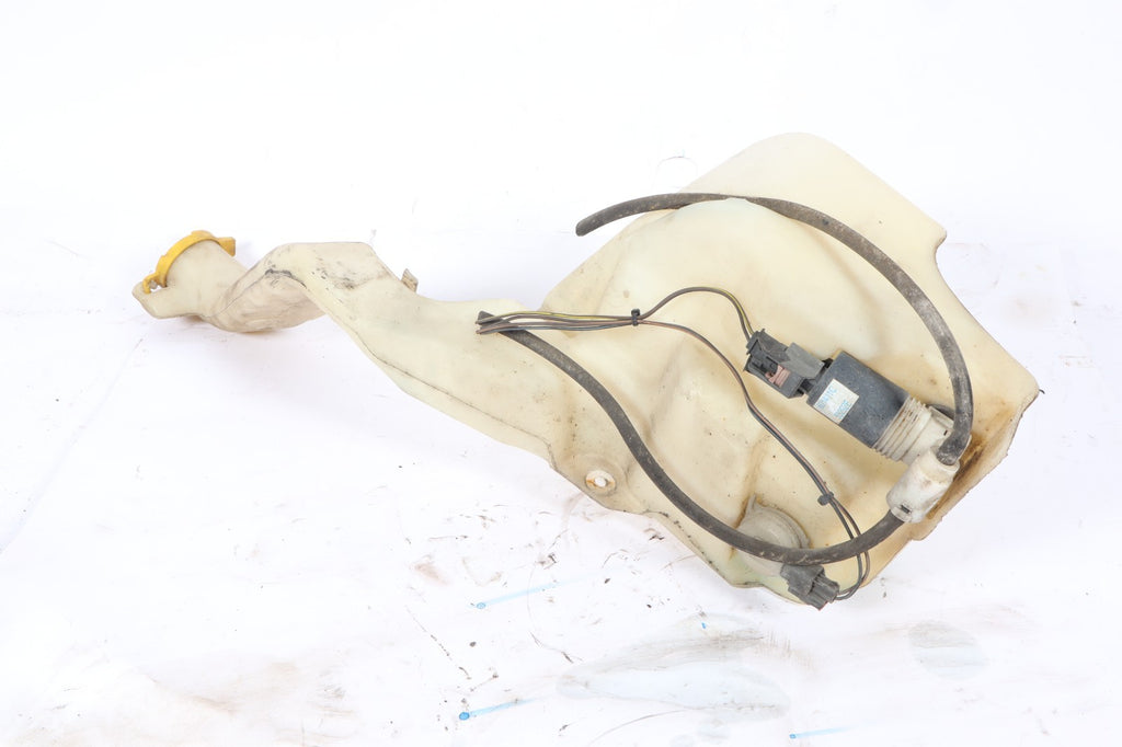 2001-2007 CHRYSLER VOYAGER WINDSHIELD WASHER WATER FLUID TANK OEM