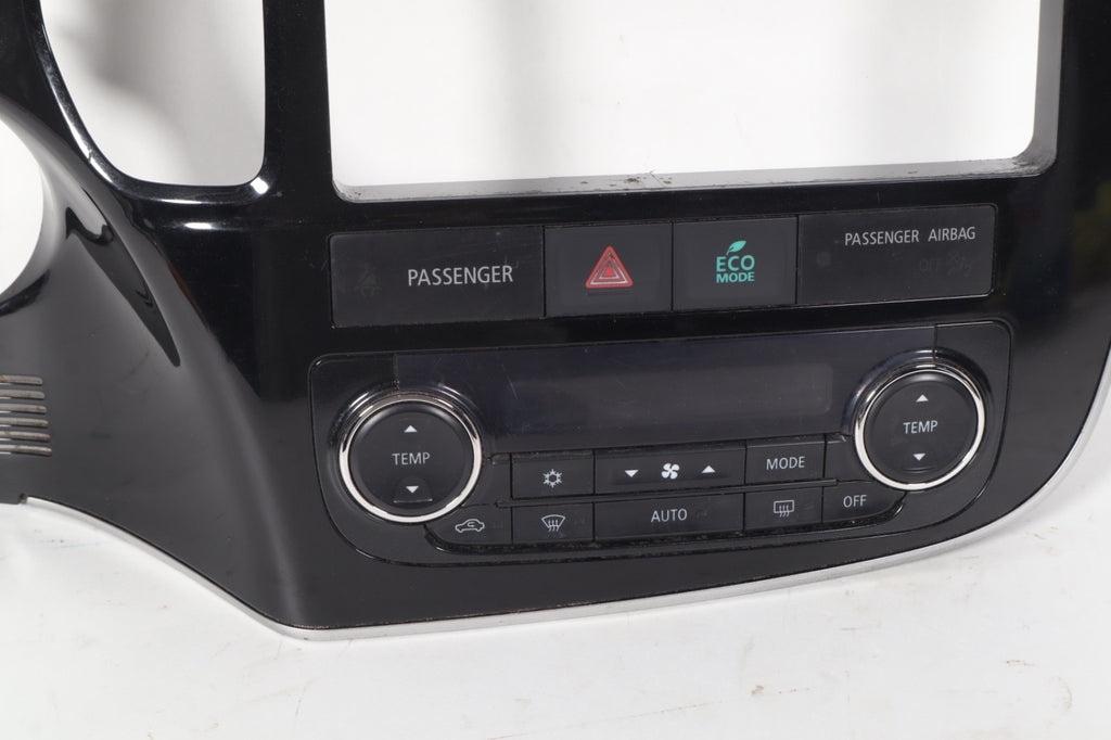 2014-2019 Mitsubishi Outlander Radio Bezel Assembly Trim 8002B402 7820A466XA OEM