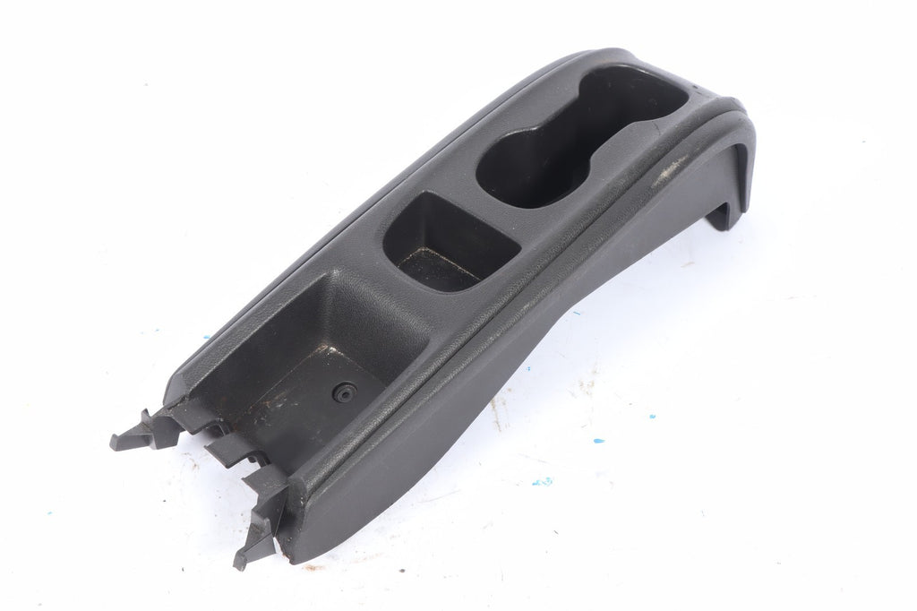 2016-2019 BUICK CASCADA JET BLACK REAR FLOOR LOWER CONSOLE 39027005 OEM