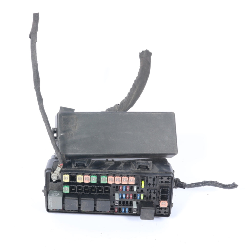 2011 Dodge Charger Fusebox Fuse Box Relay Module OEM