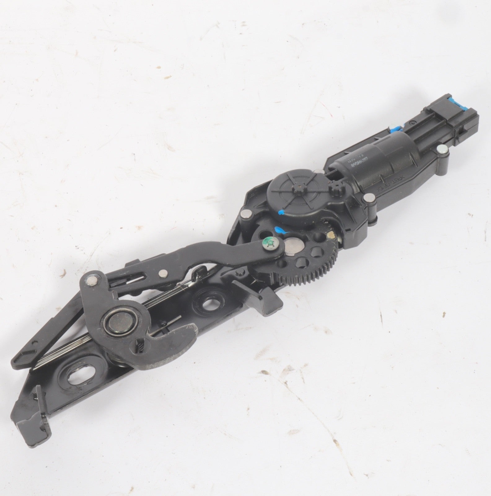 2016–2019 Buick Cascada Convertible Top Stowage Compartment Latch OEM 13369973