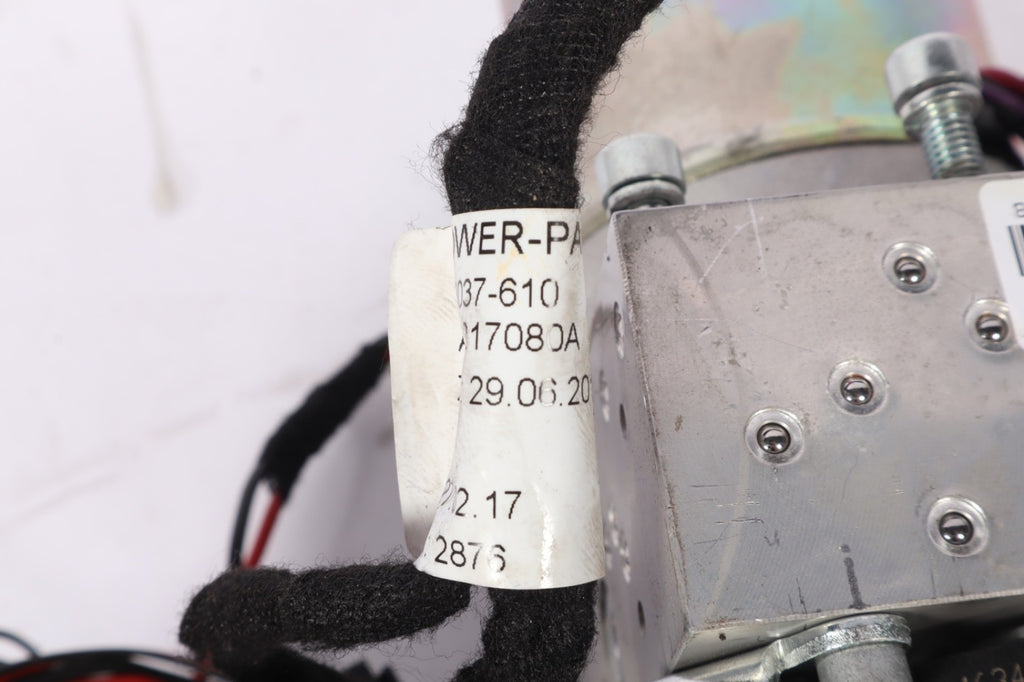 2016-2016 Buick Cascada Convertible Top Lift Motor OEM 13451590400 02
