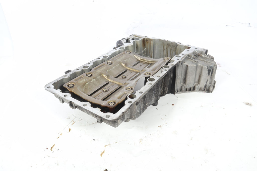 2009-2019 BMW 550i 650i 750i X5 X6 UPPER OIL PAN OEM 51750610