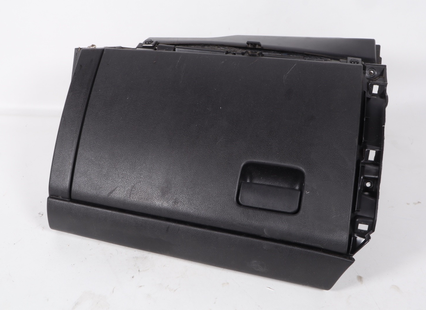 2014-2020 MITSUBISHI OUTLANDER DASH GLOVE BOX STORAGE COMPARTMENT OEM 8006A614XA