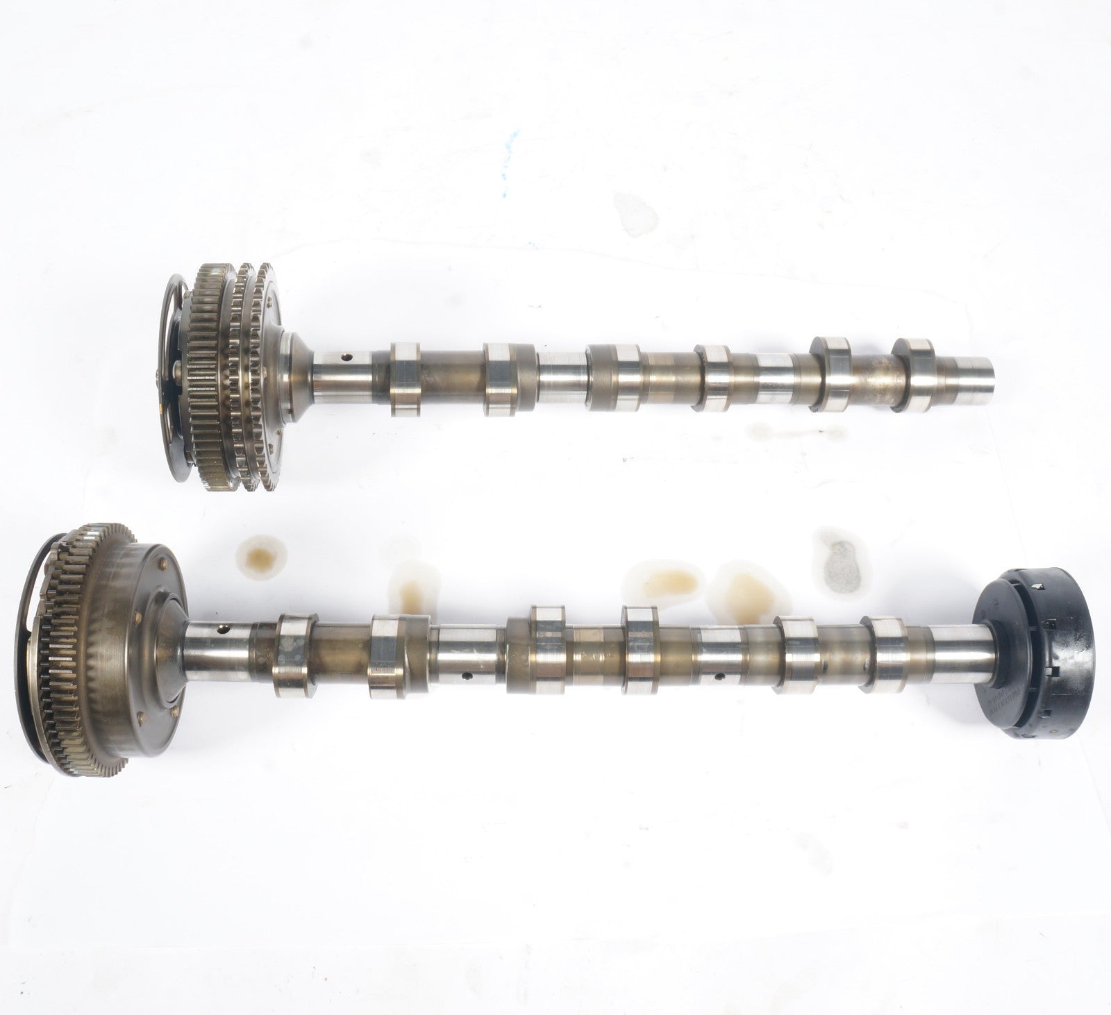 Mercedes ML350 E350 C300 SLK280 Right Engine Camshaft Intake & Exhaust 2-SET OEM