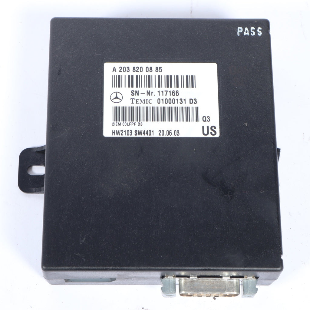 2001 - 2004 Mercedes SLK320 Voice Control Module OEM