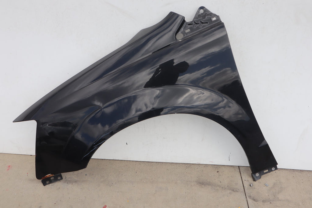 2008-2020 DODGE GRAND CARAVAN DRIVER LEFT FRONT FENDER OEM ONLY PICK UP!!!
