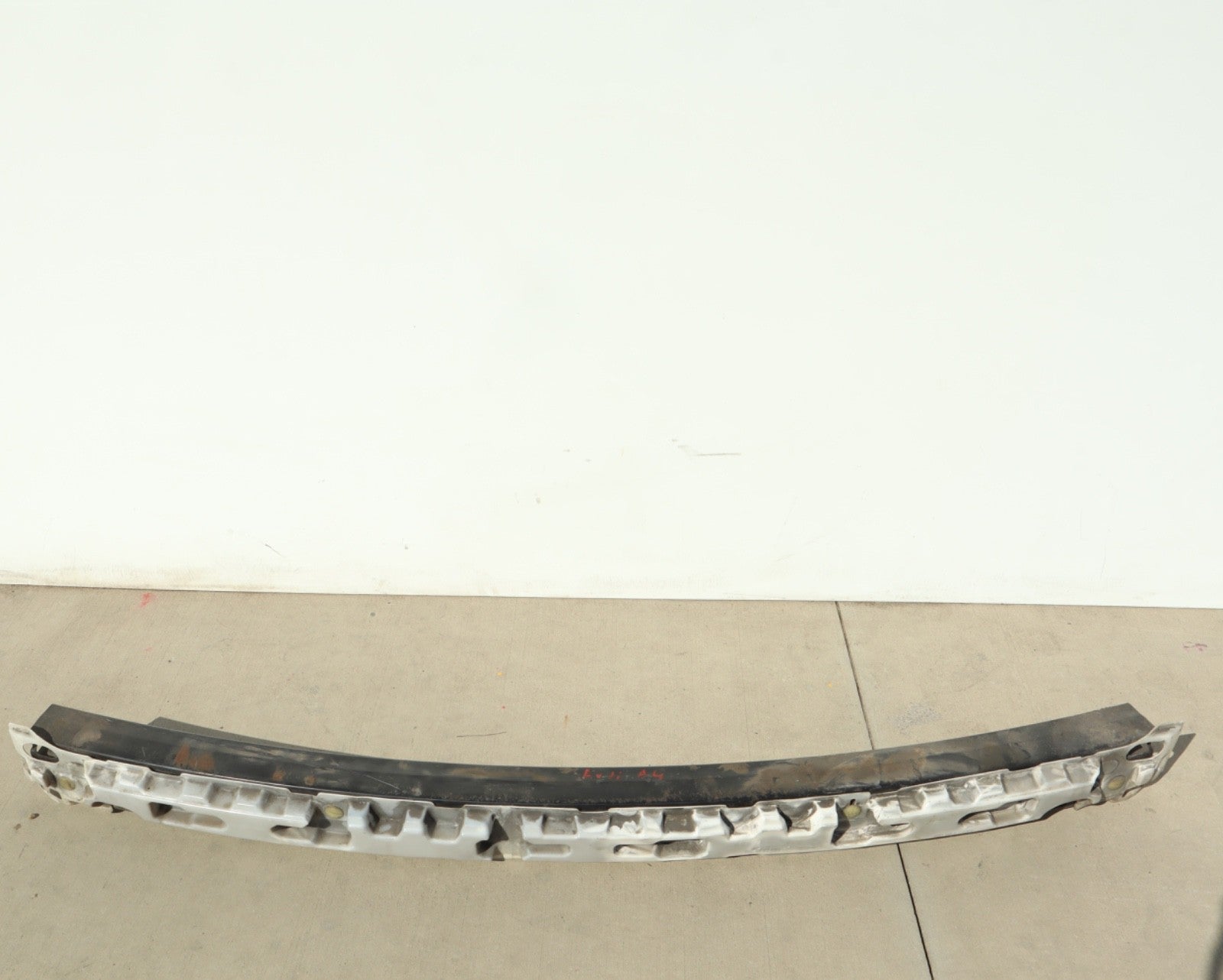 2014 - 2018 DODGE GRAND CARAVAN REAR BUMPER IMPACT BAR REINFORCEMENT OEM