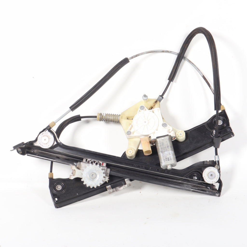 2012-2018 BMW 650i FRONT LEFT DRIVER DOOR WINDOW REGULATOR W/ MOTOR OEM 7304521