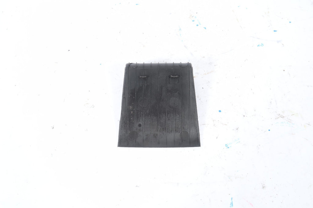 2016–2019 BUICK CASCADA CENTER CONSOLE RUBBER MAT TRIM OEM 13322672