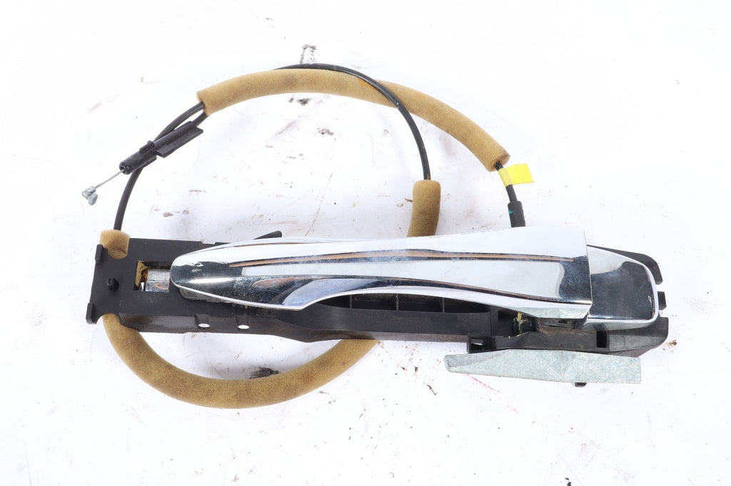 2013 - 2020 NISSAN PATHFINDER REAR RIGHT PASSENGER SIDE DOOR EXTERIOR HANDLE OEM