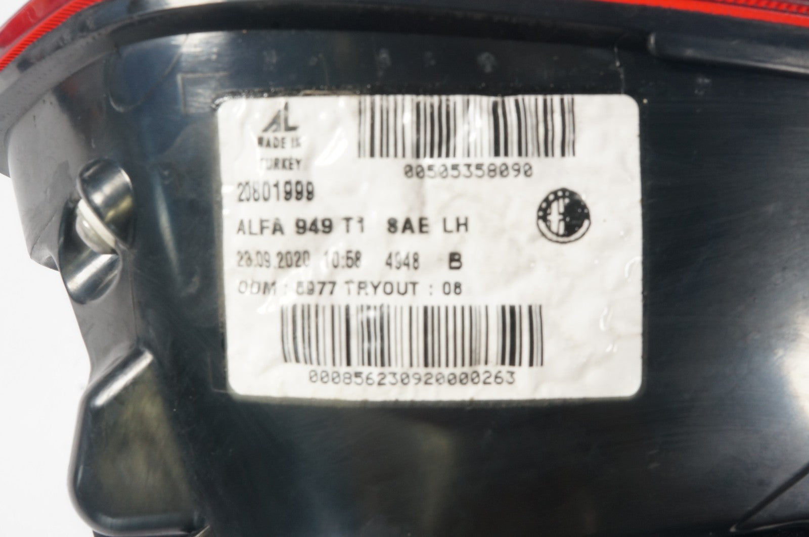 2018-2023 ALFA ROMEO STELVIO REAR LEFT SIDE OUTER TAILLIGHT STOP LAMP LED OEM