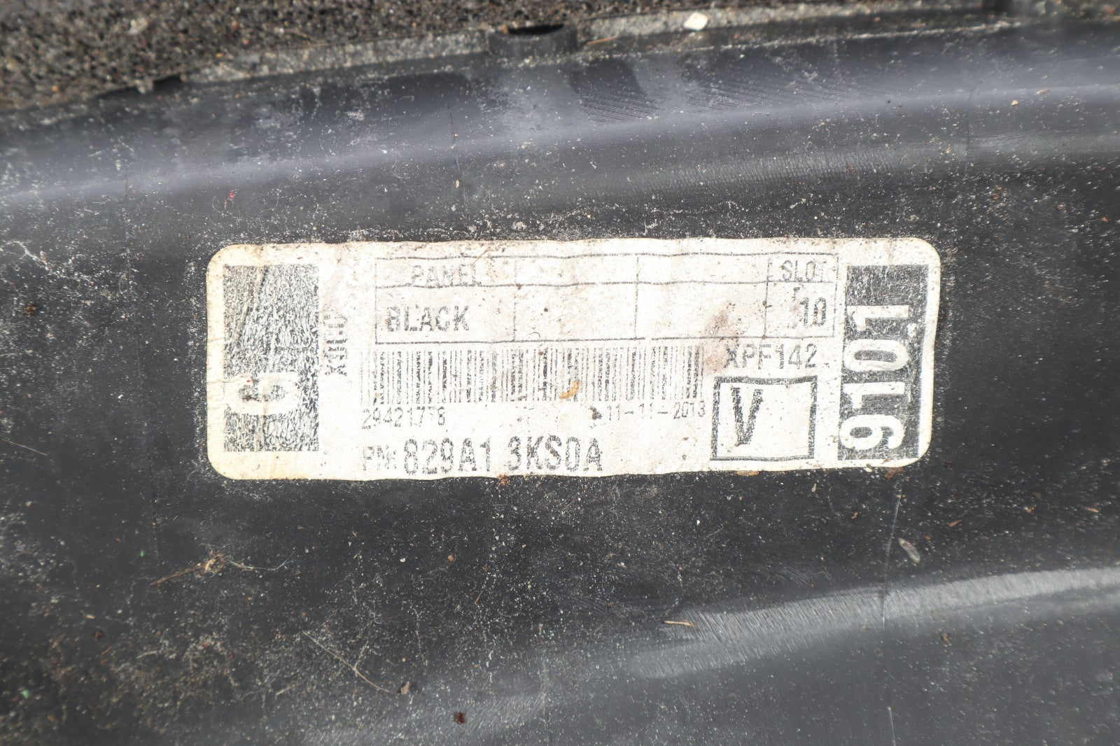 2014-2016 NISSAN PATHFINDER LH LEFT REAR LEFT DOOR TRIM PANEL OEM