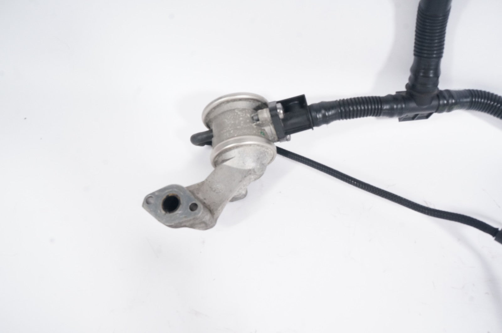 2012 - 2017 Audi A7 C7 OEM 3.0L Left And Right Rear Engine EGR Control Valve Set