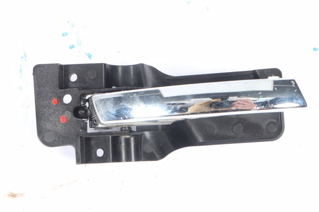 2011-2016 DODGE GRAND CARAVAN RH FRONT RIGHT INTERIOR DOOR HANDLE CHROME OEM