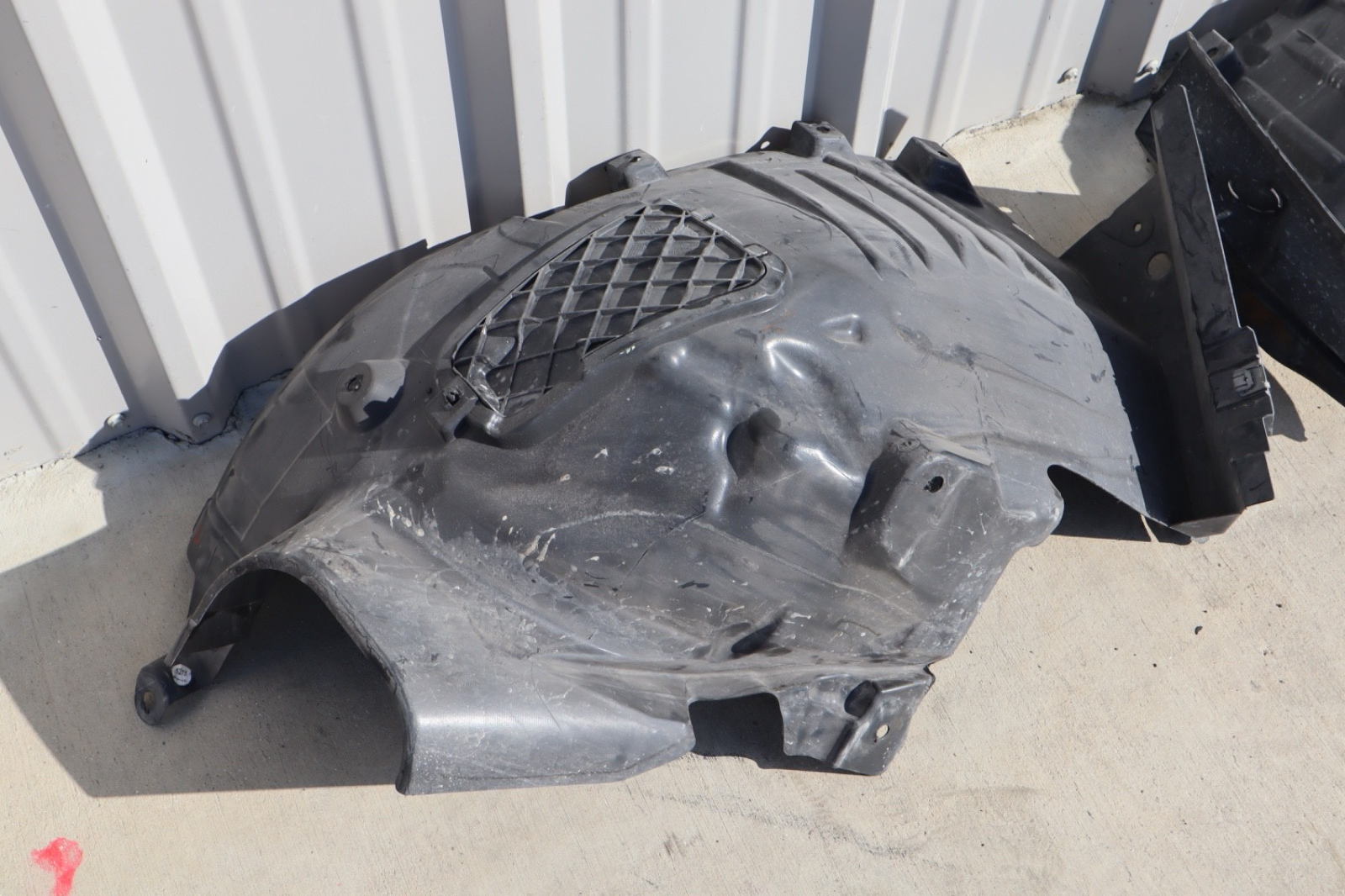14-17 Mercedes W207 E350 Coupe Front Left Side Fender Liner Splash Shield OEM