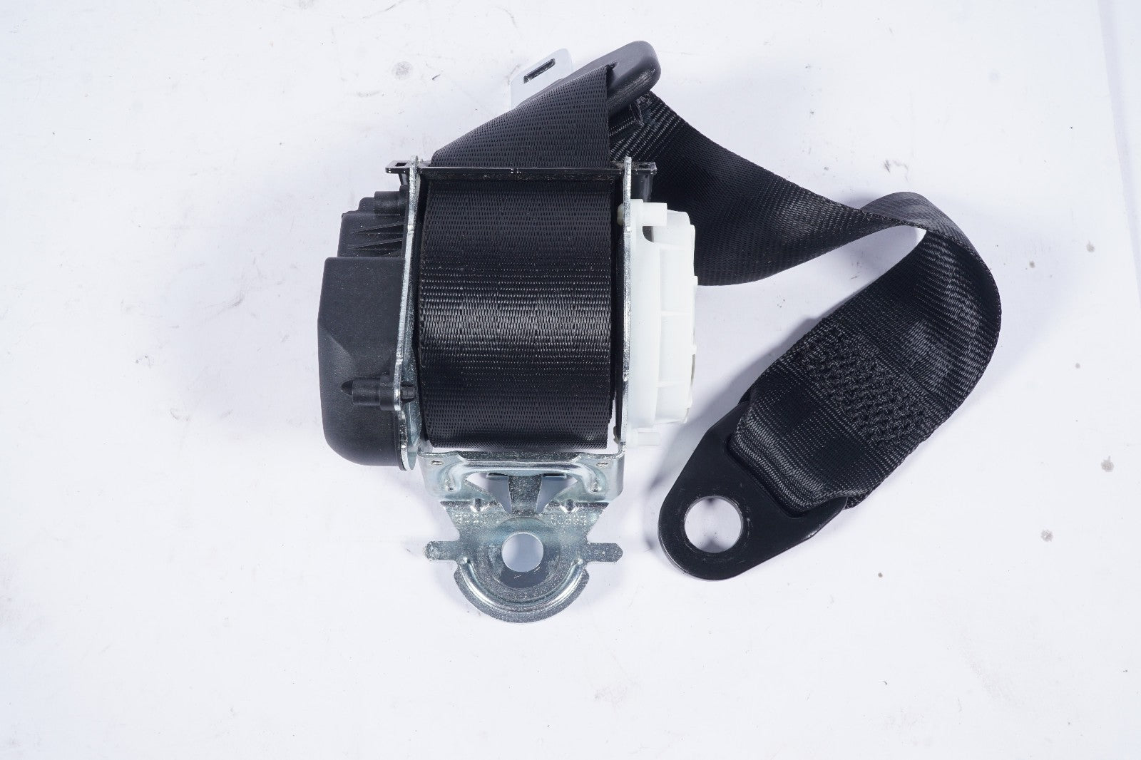 2017-2023 Alfa Romeo Stelvio OEM Left Rear Seat Belt Retractor 34267083A