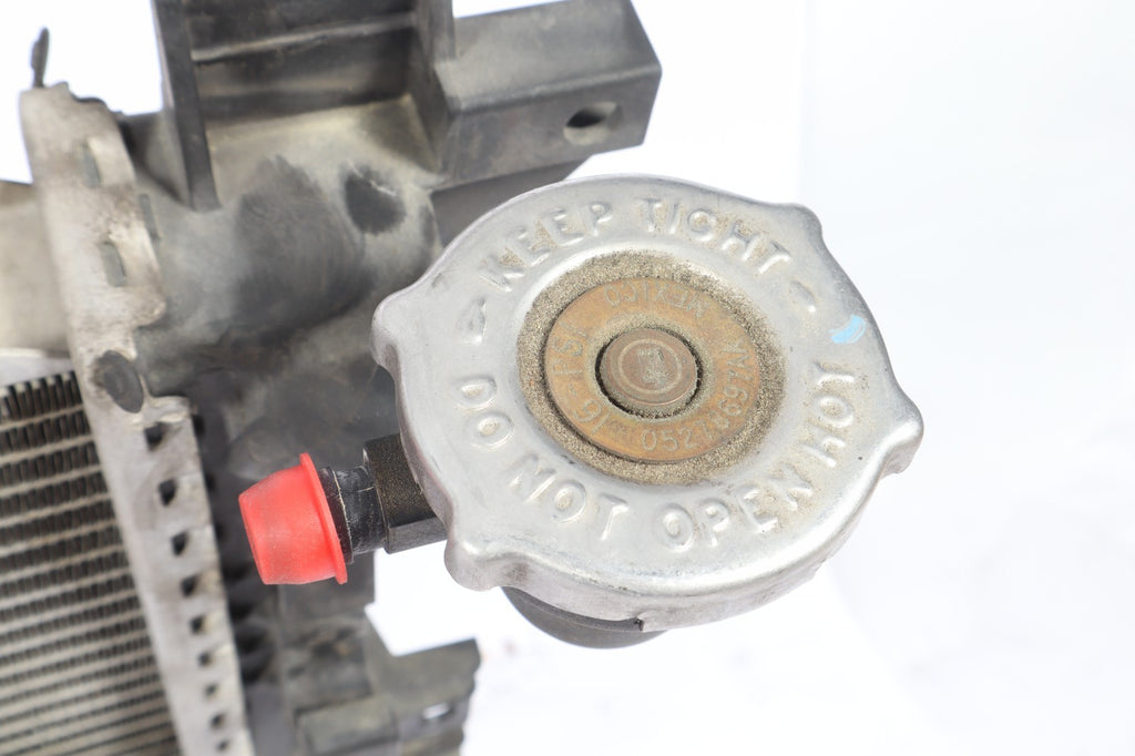 2014-2020 CHRYSLER TOWN COUNTRY DODGE GRAND CARAVAN RADIATOR OEM