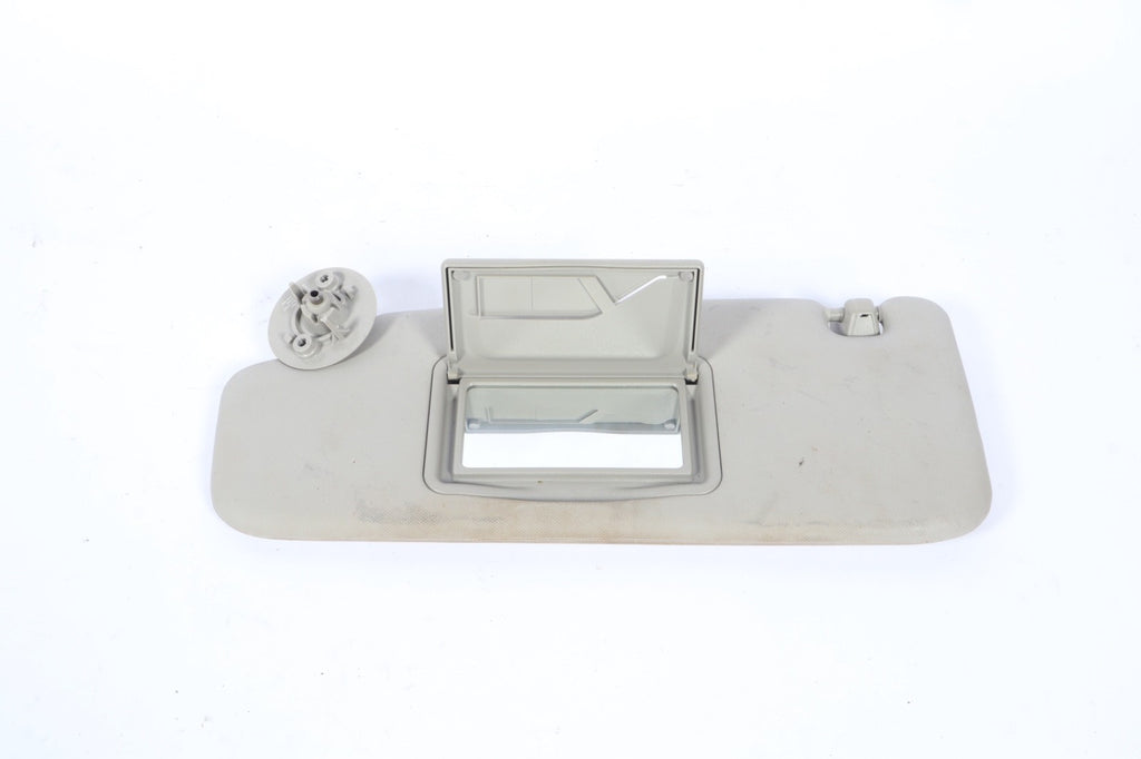 2012-2019 CHEVROLET SONIC FRONT RIGHT SIDE SUN VISOR W/MIRROR OEM