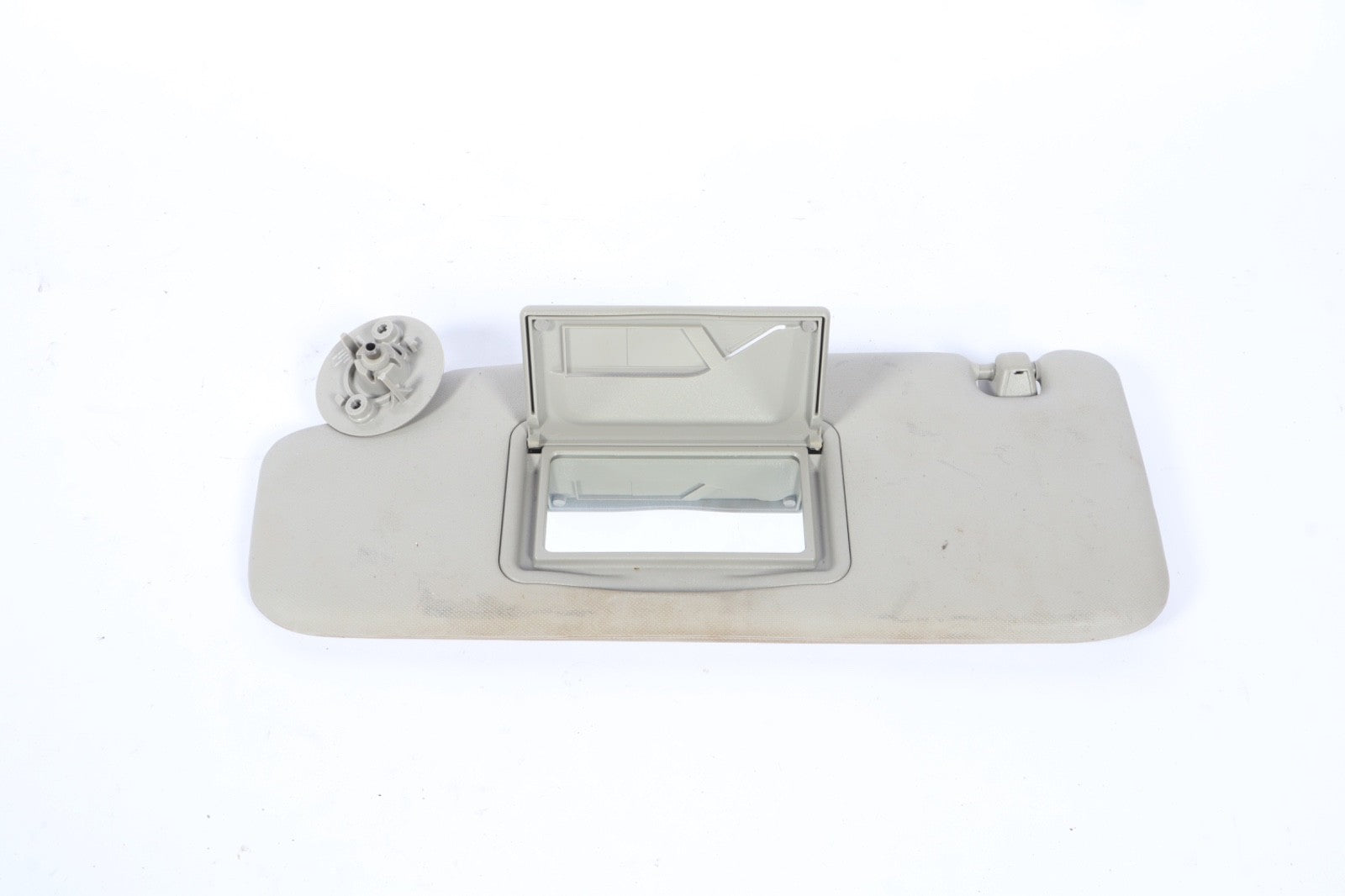 2012-2019 CHEVROLET SONIC FRONT RIGHT SIDE SUN VISOR W/MIRROR OEM