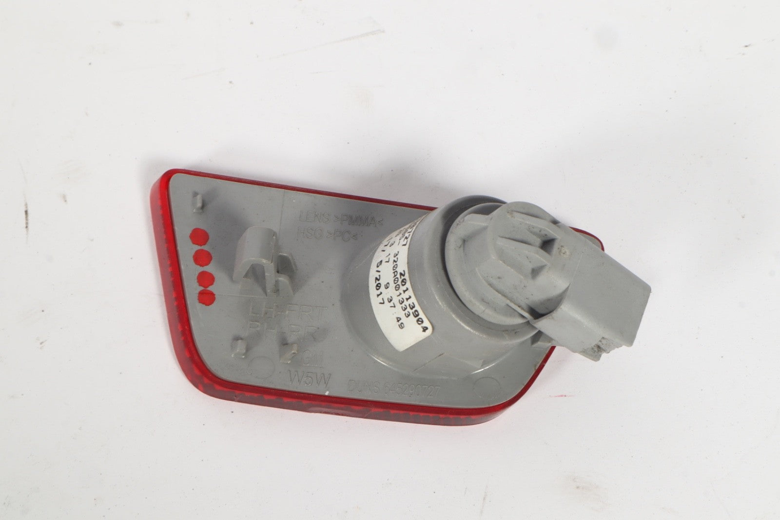 2016-2019 BUICK CASCADA DRIVER REAR SIDE MARKER LIGHT LH RIGHT OEM 39060085
