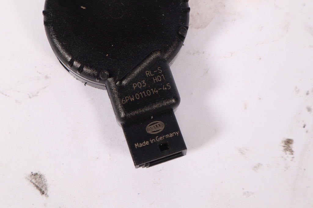 16-19 BUICK CASCADA Windshield Outside Moisture Rain Sensor OEM