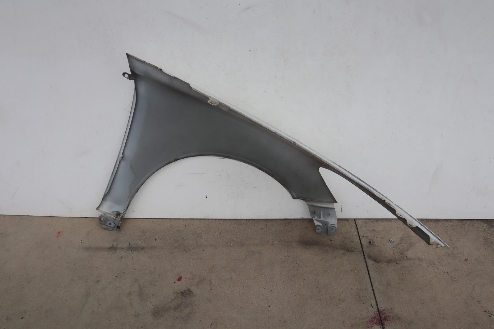 2011 VOLVO C70 FRONT LEFT FENDER OEM